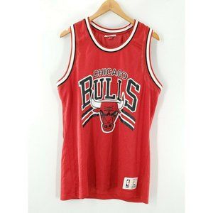 Mitchell & Ness Chicago Bulls‎ Men's Red Jersey Size L